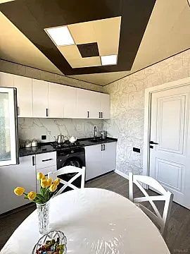 Satılır 3 otaqlı mənzil 80 m² — Bakı, Həzi Aslanov qəs. 3 otaq 80.00 m²