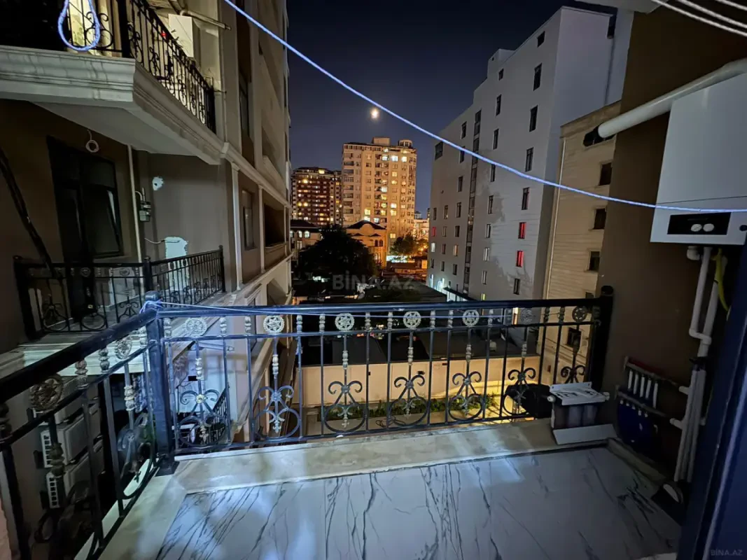 Kirayə verilir 2 otaqlı mənzil 73 m²