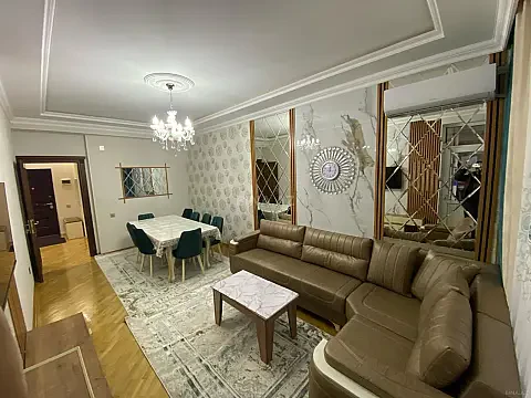 Kirayə verilir 2 otaqlı mənzil 90 m² — Bakı 2 otaq 90.00 m²