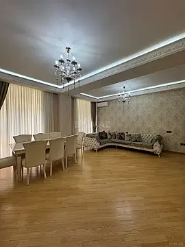 Satılır 3 otaqlı mənzil 135 m² — Bakı 3 otaq 135.00 m²