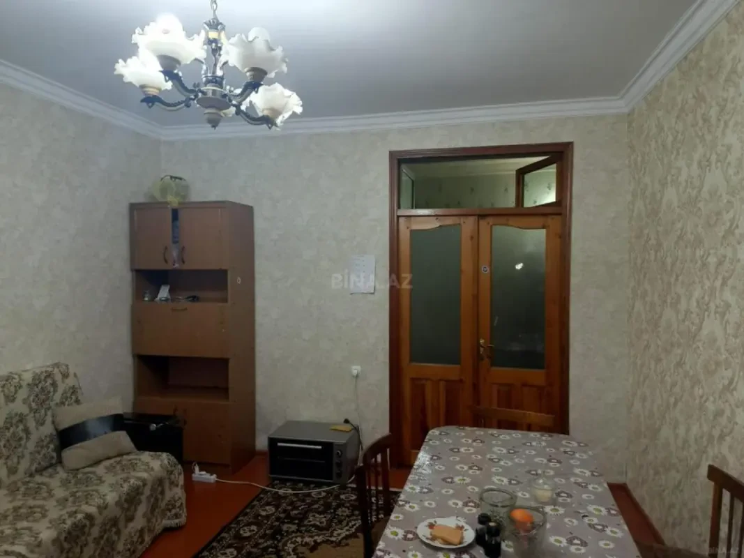 Kirayə verilir 2 otaqlı həyət evi 50 m²