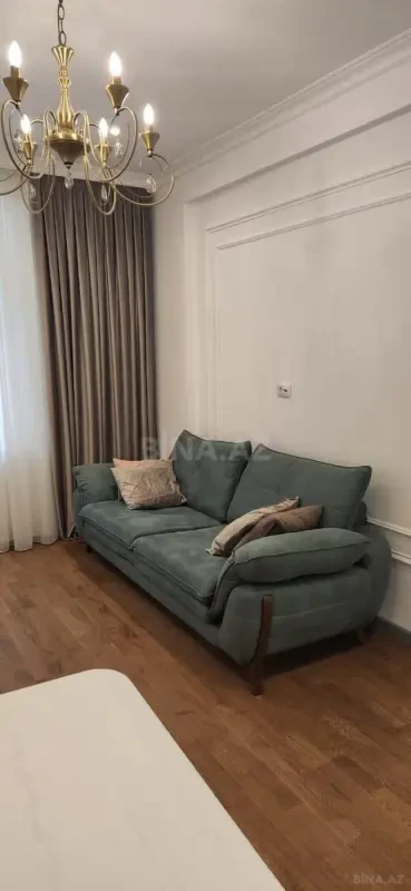 Kirayə verilir 2 otaqlı mənzil 70 m²