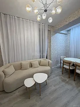 Kirayə verilir 2 otaqlı mənzil 65 m² — Bakı, Nərimanov 2 otaq 65.00 m²