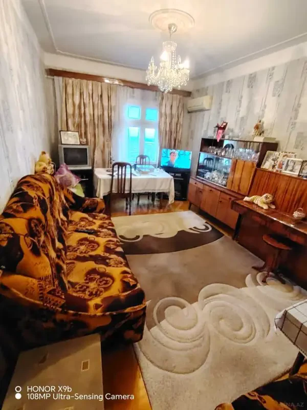 Satılır 2 otaqlı mənzil 65 m²