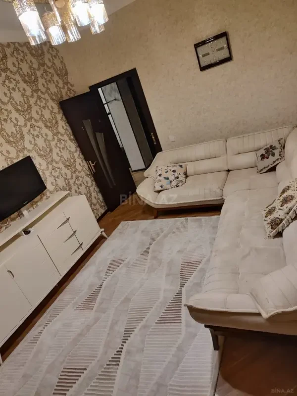 Kirayə verilir 3 otaqlı mənzil 100 m²