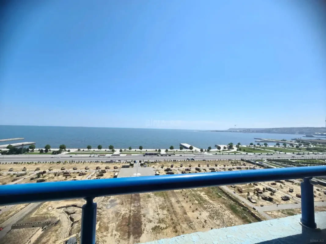 Kirayə verilir 4 otaqlı mənzil 195 m²