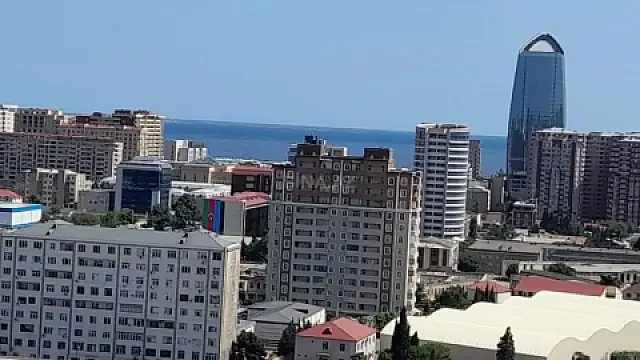 Kirayə verilir 3 otaqlı mənzil 94 m² — Bakı 3 otaq 94.00 m²
