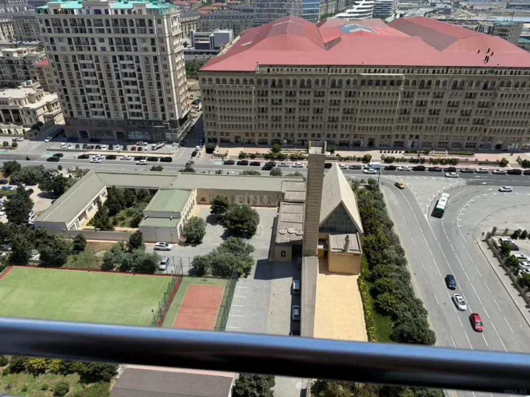 Kirayə verilir 2 otaqlı mənzil 80 m²