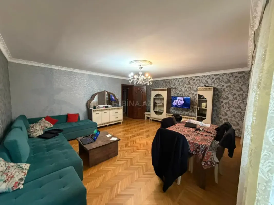Satılır 3 otaqlı mənzil 95 m²