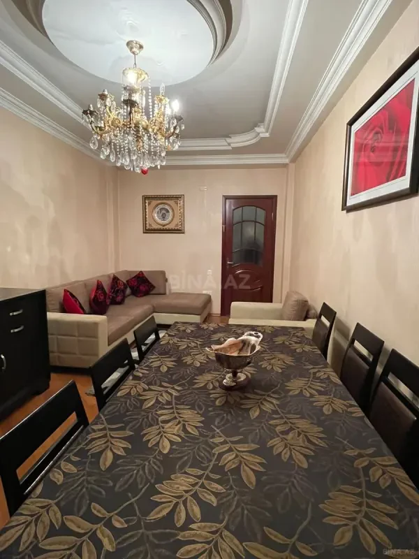 Satılır 2 otaqlı mənzil 90 m²