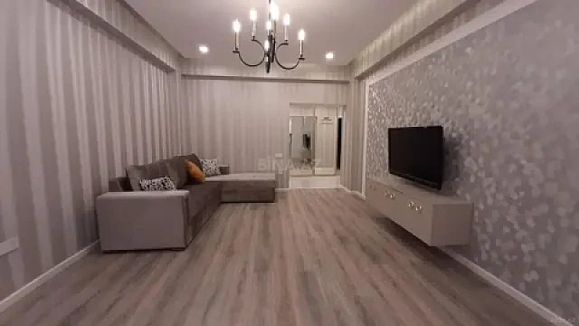 Kirayə verilir 2 otaqlı mənzil 70 m² — Bakı 2 otaq 70.00 m²