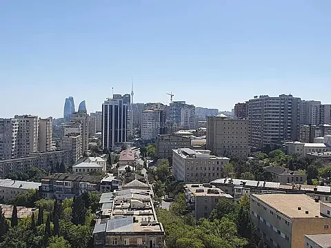 Satılır 3 otaqlı mənzil 140 m² — Bakı, Yasamal 3 otaq 140.00 m²