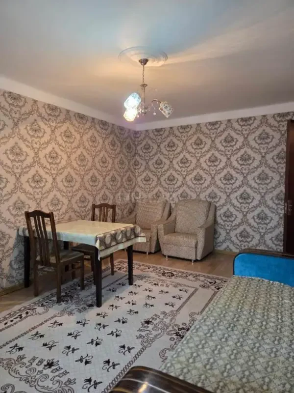 Satılır 1 otaqlı mənzil 35 m²