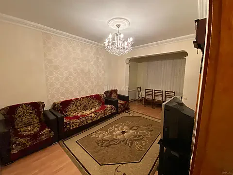Kirayə verilir 3 otaqlı mənzil 60 m² — Bakı, Memar Əcəmi yanı 3 otaq 60.00 m²