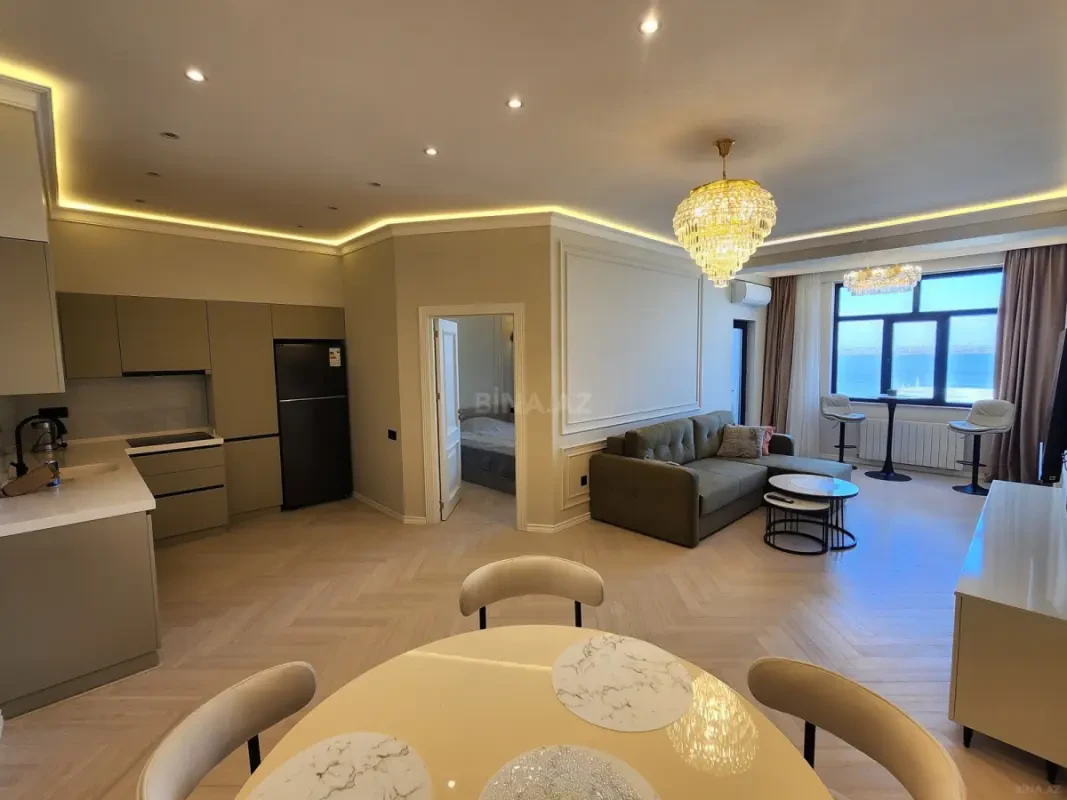 Kirayə verilir 2 otaqlı mənzil 65 m²