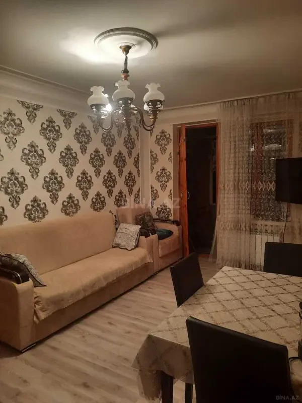 Satılır 2 otaqlı mənzil 55 m²