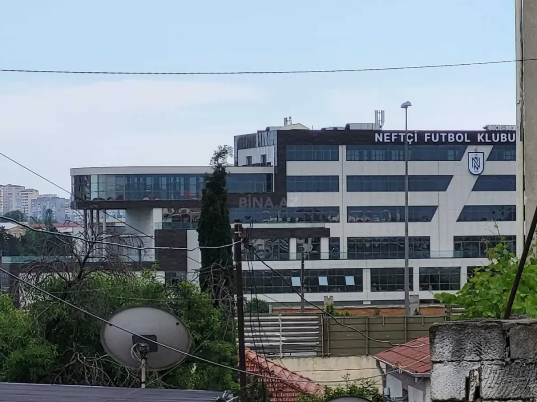 Satılır 3 otaqlı mənzil 70 m²