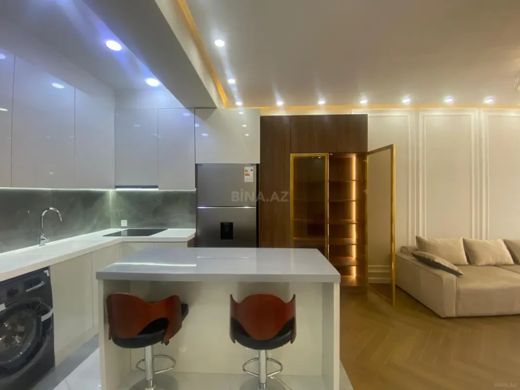 Satılır 3 otaqlı mənzil 95 m²