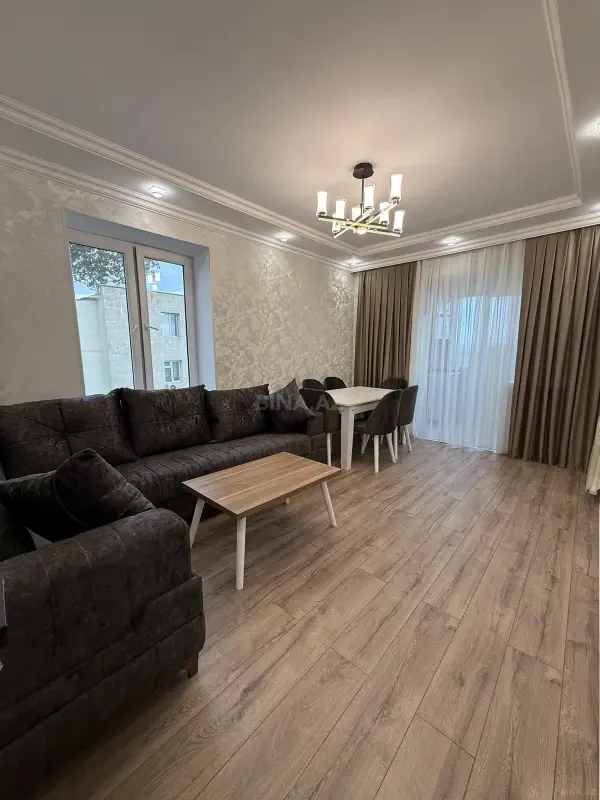 Satılır 3 otaqlı mənzil 55 m²