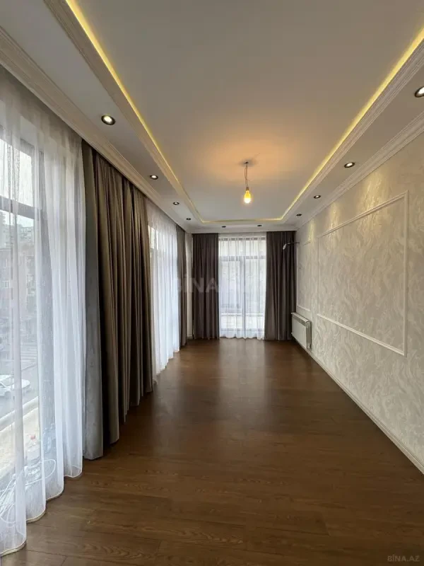 Satılır 2 otaqlı mənzil 80 m²