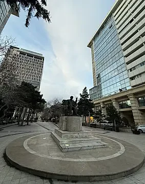 Kirayə verilir 2 otaqlı mənzil 45 m² — Bakı 2 otaq 45.00 m²