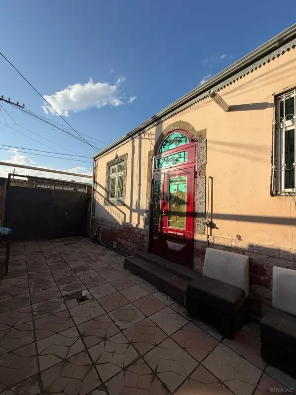 Kirayə verilir 3 otaqlı həyət evi 110 m²