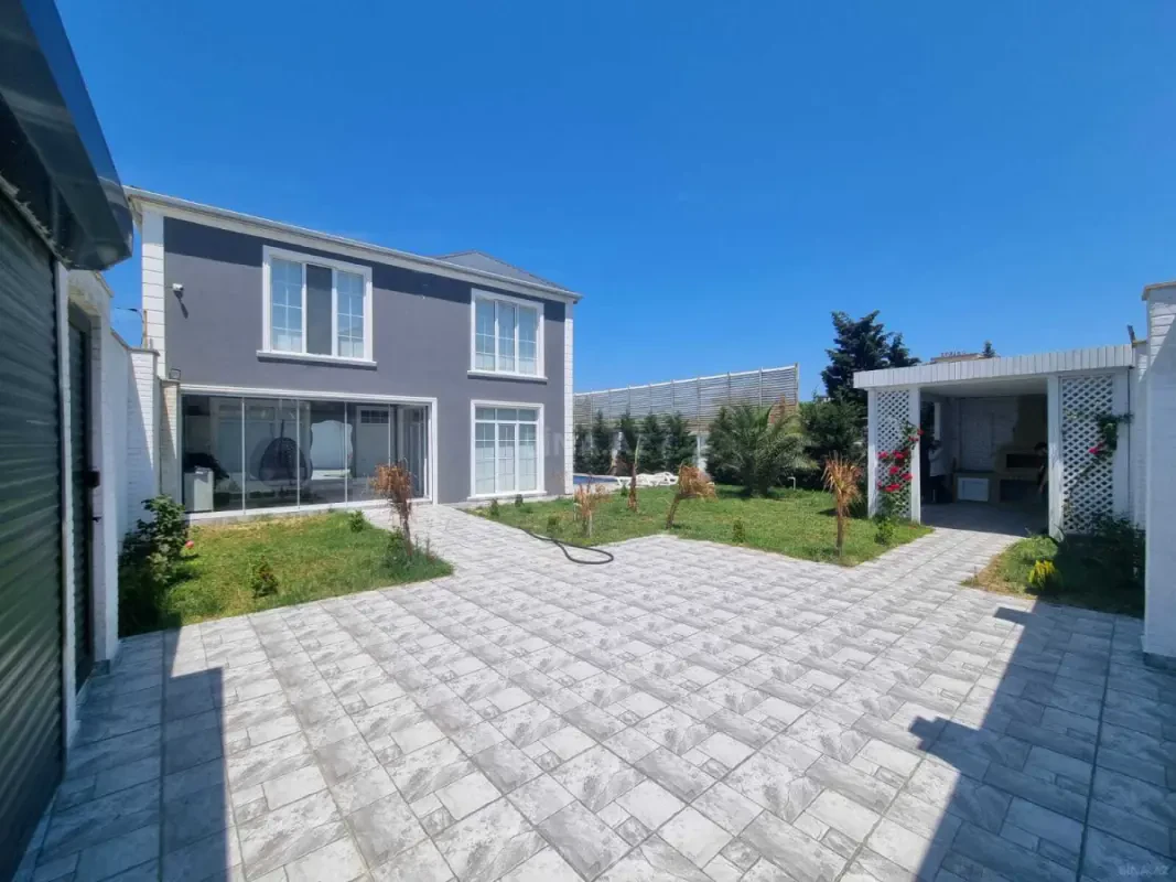 Kirayə verilir 5 otaqlı həyət evi 200 m²
