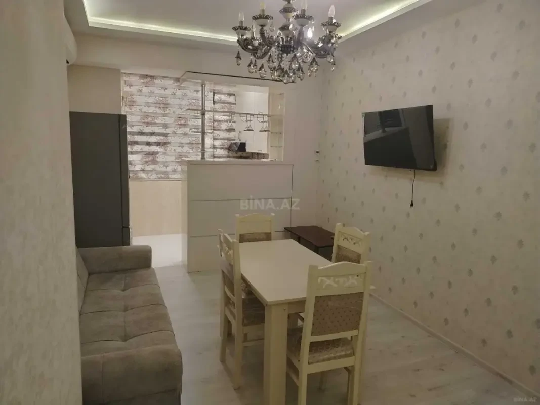 Kirayə verilir 2 otaqlı mənzil 55 m²