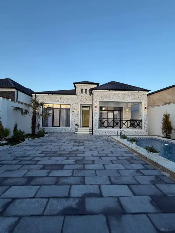 Satılır 4 otaqlı həyət evi 172 m²