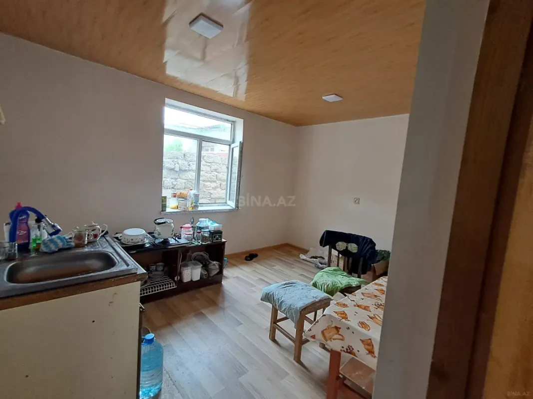 Satılır 2 otaqlı həyət evi 60 m²