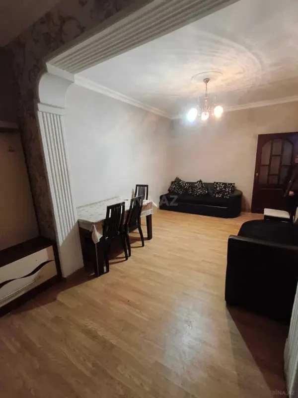 Kirayə verilir 2 otaqlı mənzil 45 m²