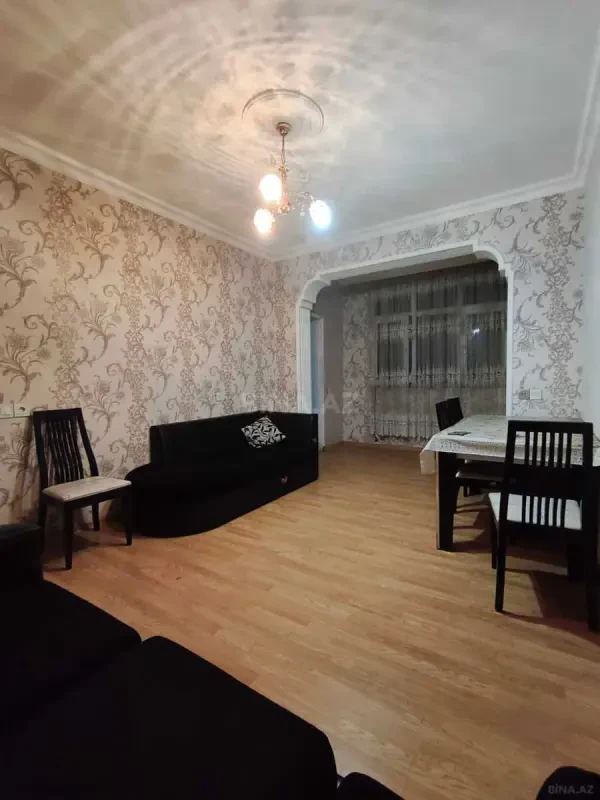 Kirayə verilir 2 otaqlı mənzil 50 m²
