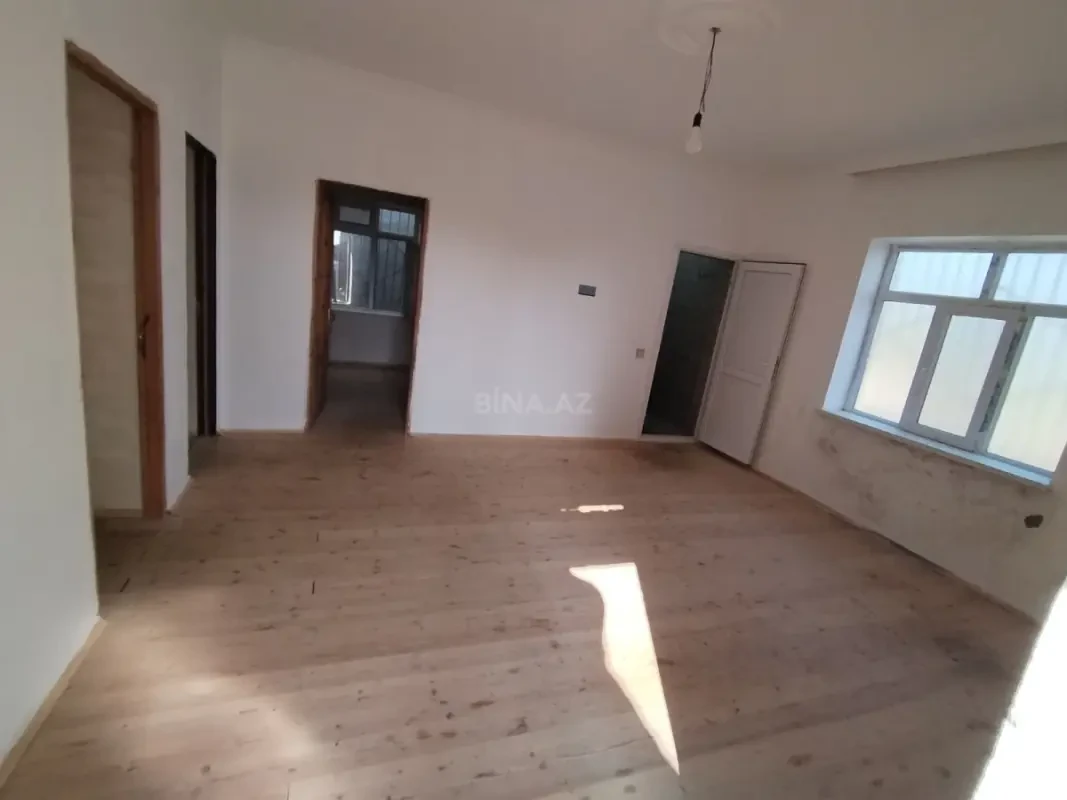 Satılır 5 otaqlı həyət evi 110 m²