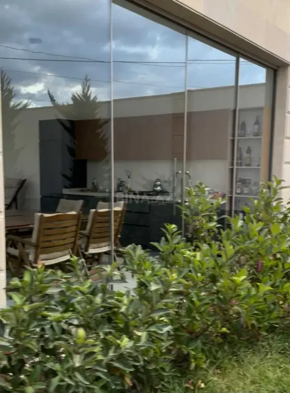 Kirayə verilir 5 otaqlı həyət evi 350 m²