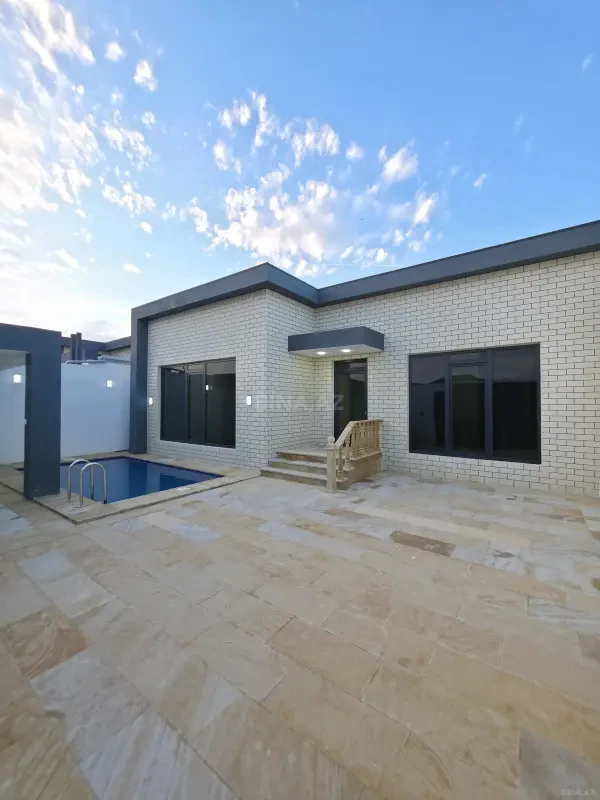 Satılır 4 otaqlı həyət evi 140 m²