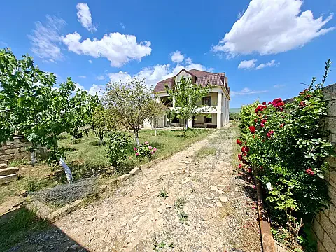 Satılır 6 otaqlı həyət evi 450 m² — Bakı, Novxanı 6 otaq 450.00 m²