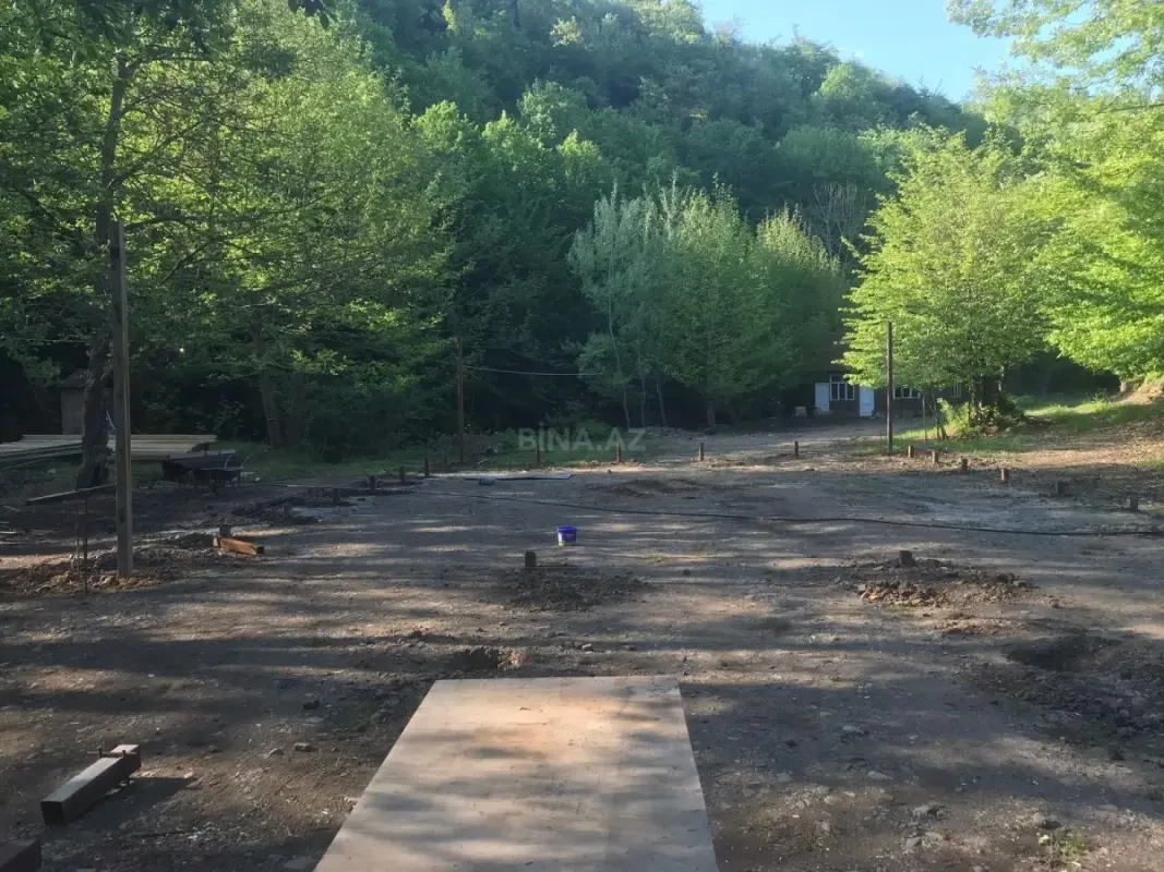 Satılır torpaq sahəsi 200 m²