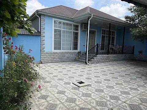 Kirayə verilir 4 otaqlı həyət evi 111 m² — İsmayıllı 4 otaq 111.00 m²