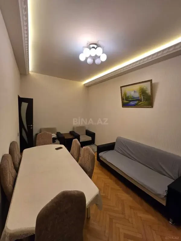Kirayə verilir 2 otaqlı mənzil 48 m²