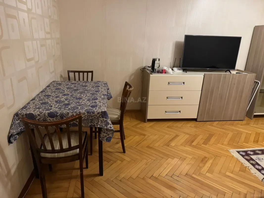 Kirayə verilir 1 otaqlı mənzil 40 m²