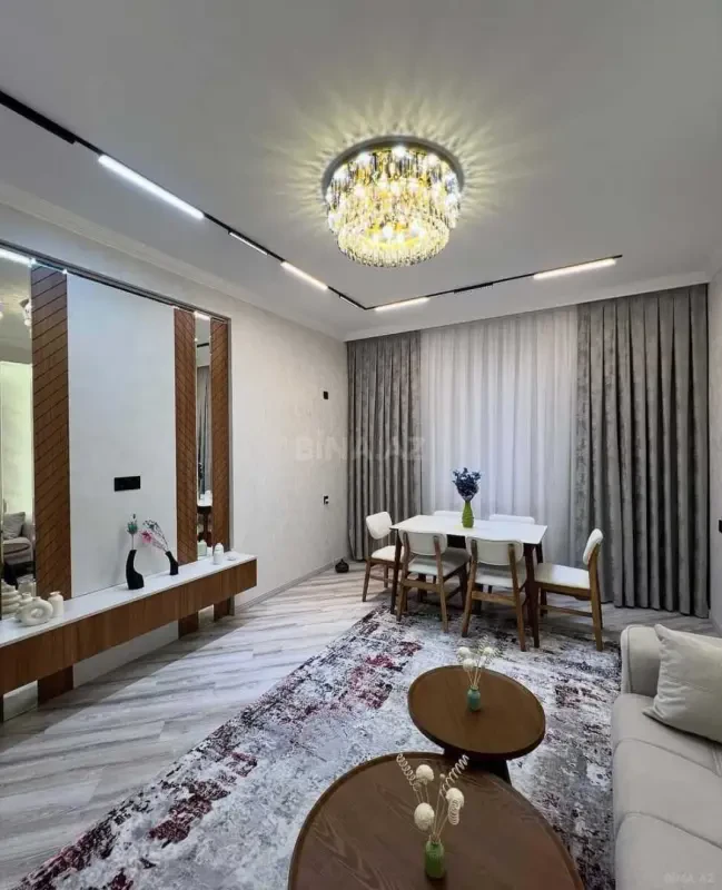 Kirayə verilir 2 otaqlı mənzil 75 m²