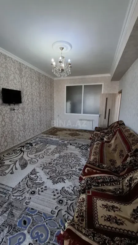 Kirayə verilir 2 otaqlı mənzil 70 m²