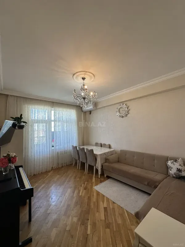 Satılır 1 otaqlı mənzil 57 m²