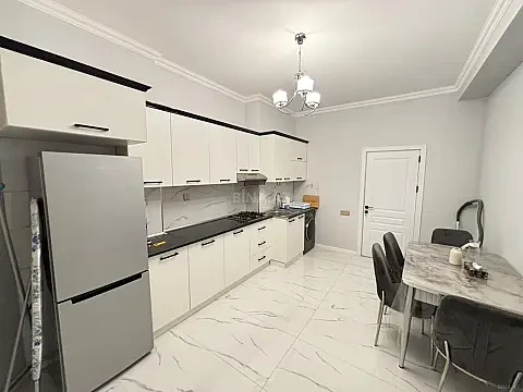 Kirayə verilir 2 otaqlı mənzil 70 m² — Bakı, Xətai 2 otaq 70.00 m²