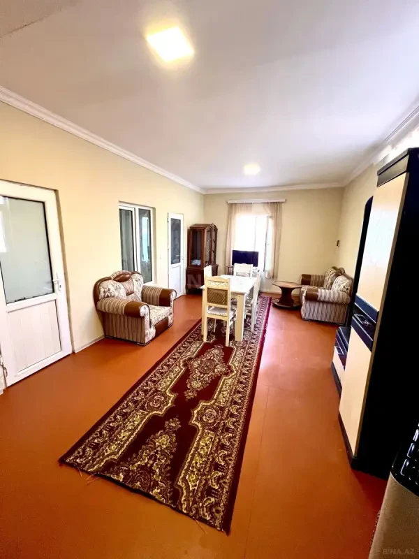 Kirayə verilir 3 otaqlı həyət evi 90 m²