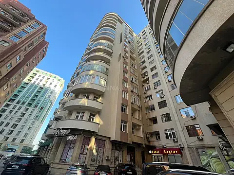 Satılır 2 otaqlı mənzil 110 m² — Bakı 2 otaq 110.00 m²