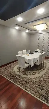 Kirayə verilir 3 otaqlı mənzil 150 m² — Bakı, Nərimanov 3 otaq 150.00 m²