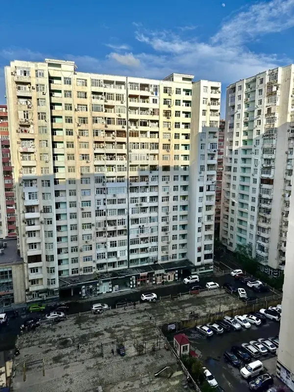 Kirayə verilir 2 otaqlı mənzil 55 m²