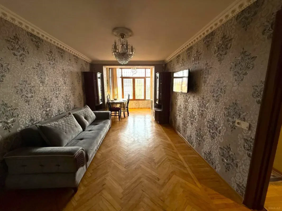 Satılır 3 otaqlı mənzil 80 m²