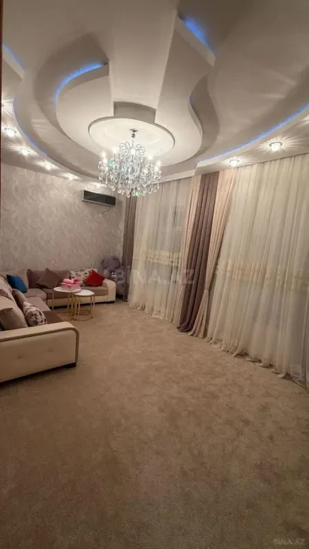 Satılır 7 otaqlı həyət evi 192 m²